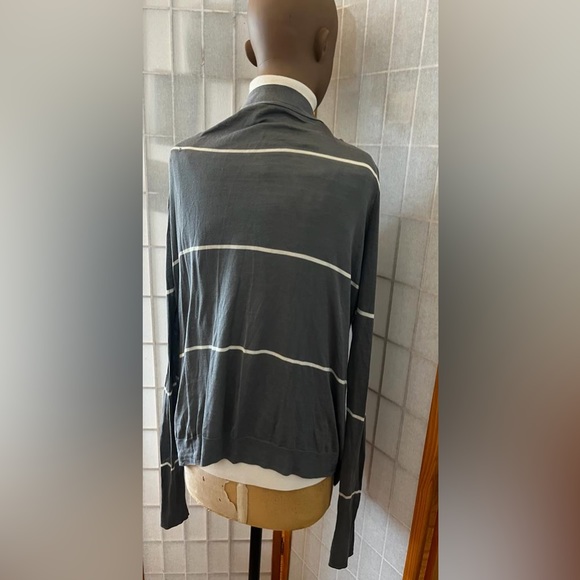 Grey and white striped Cardigan Sweater - Picture 4 of 12